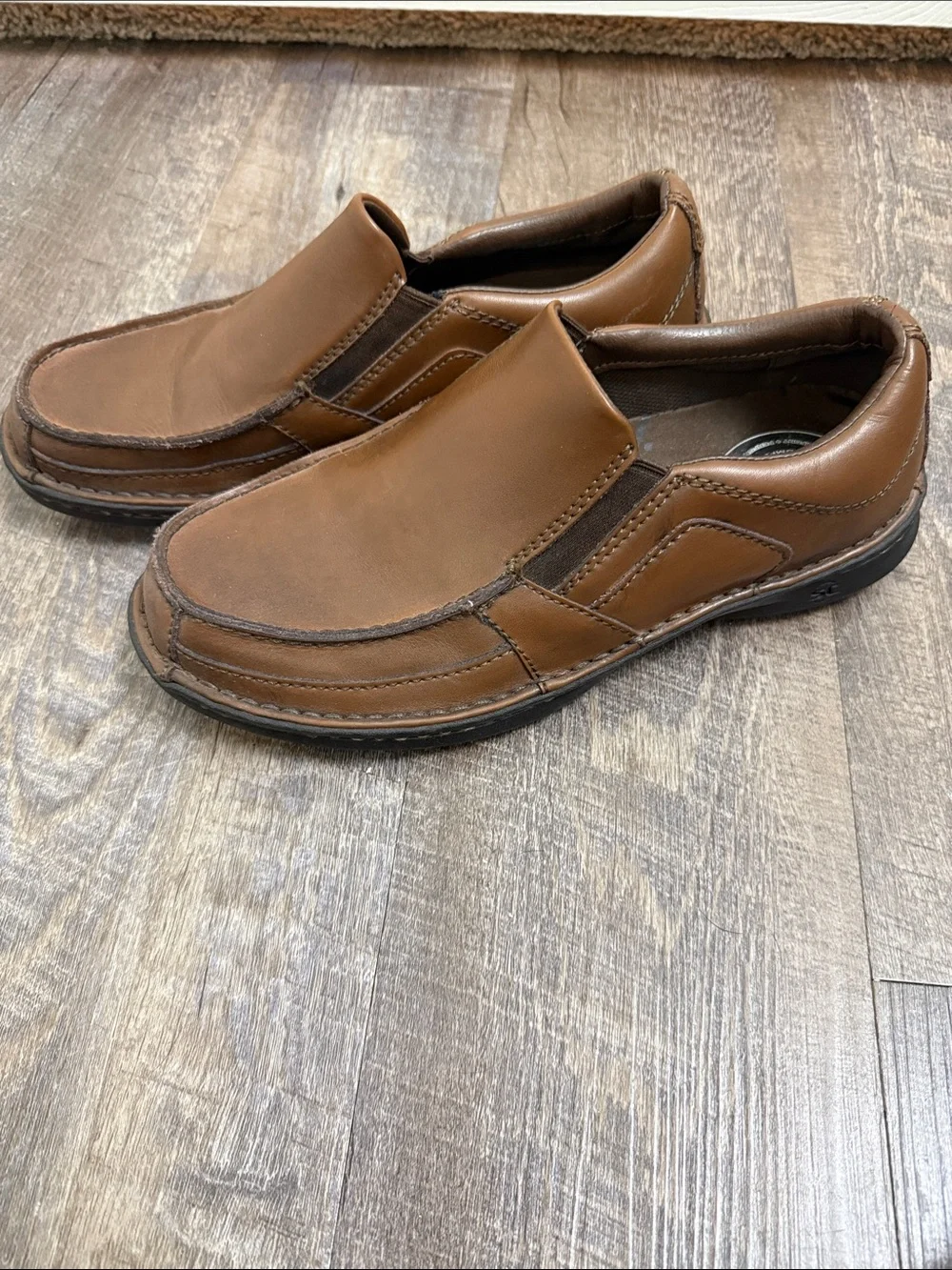 Skechers Men's Carrera Brown Leather Slip-On Loafers